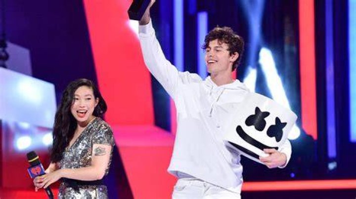 Did Marshmello (Christopher Comstock) Go To College?