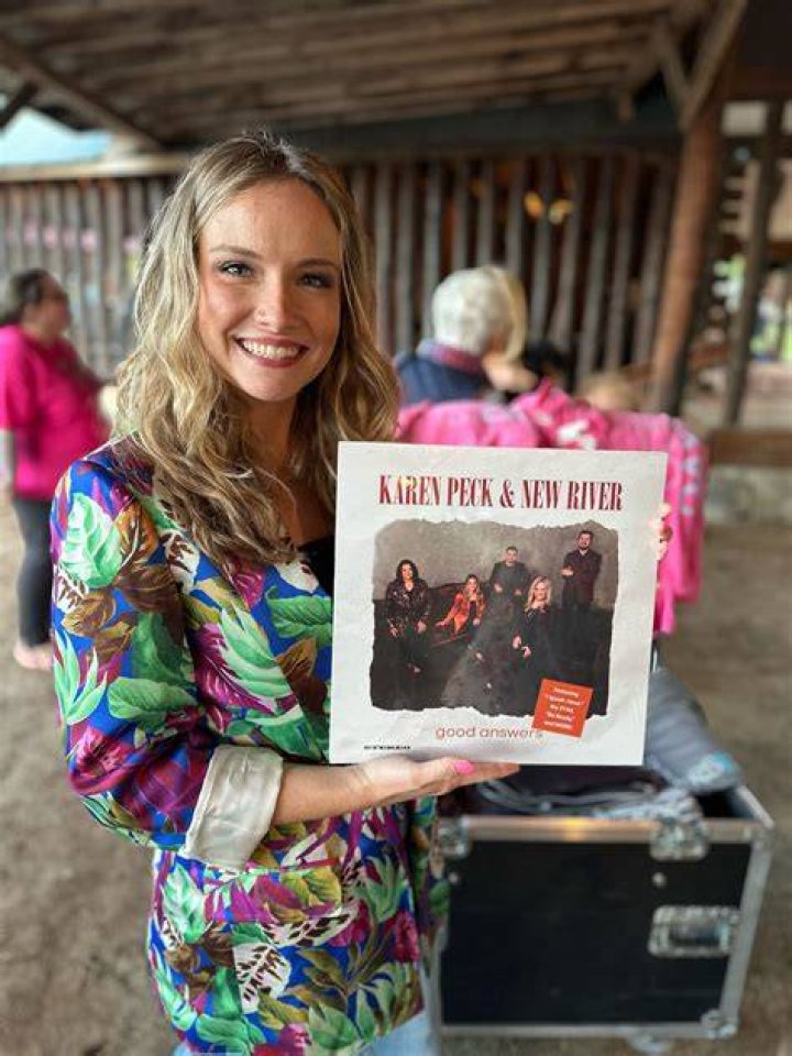 Hire Karen Peck and New River for a Corporate Event or Performance Booking.