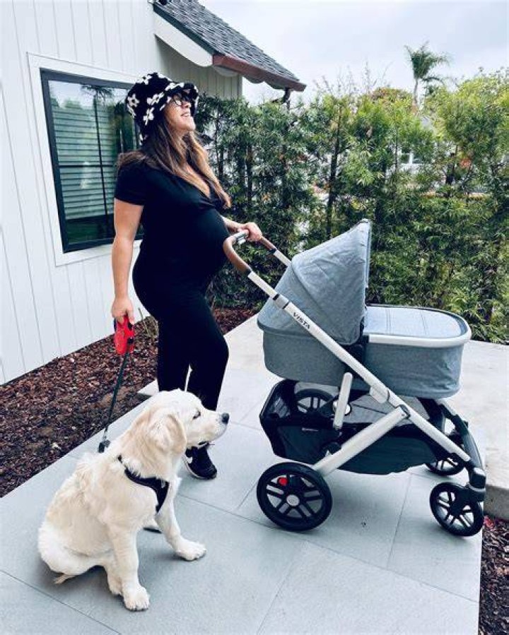 ‘Jane the Virgin’ Star Gina Rodriguez Welcomes Her First Child With Husband Joe LoCicero – Celeb Secrets