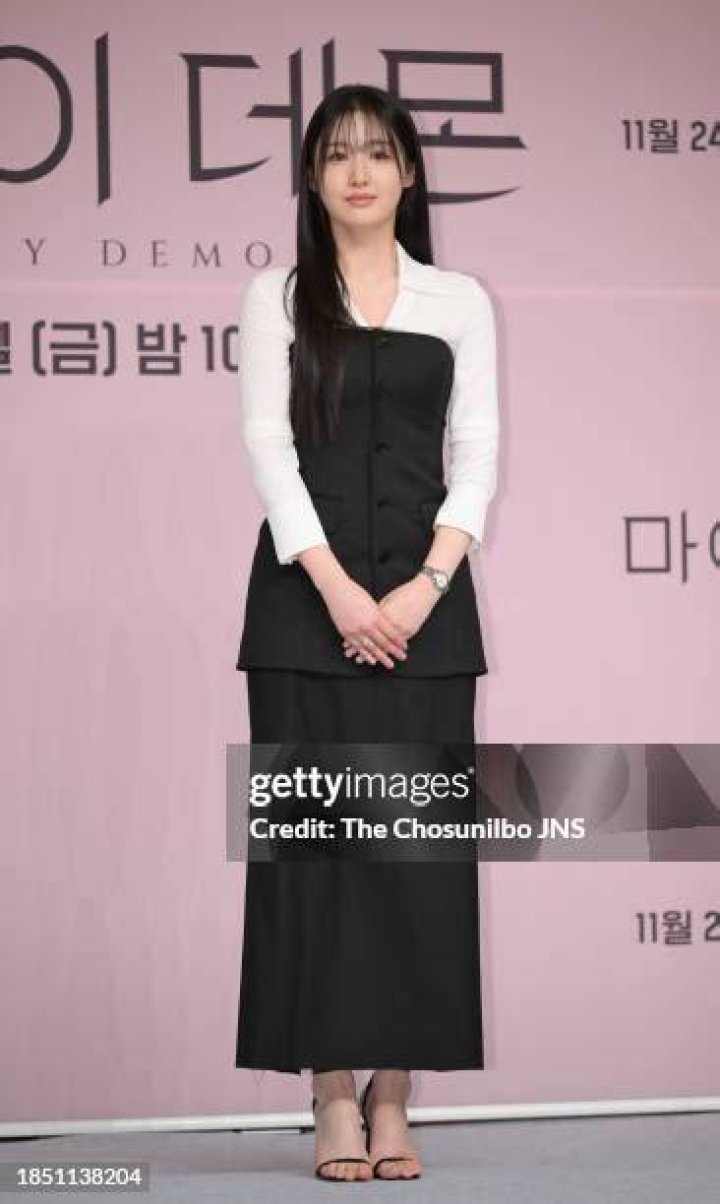 Jo Hye-joo Net Worth