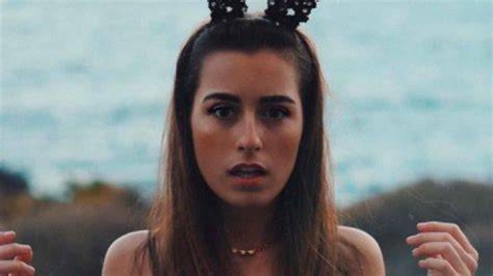 Paula Gonu Youtuber overview