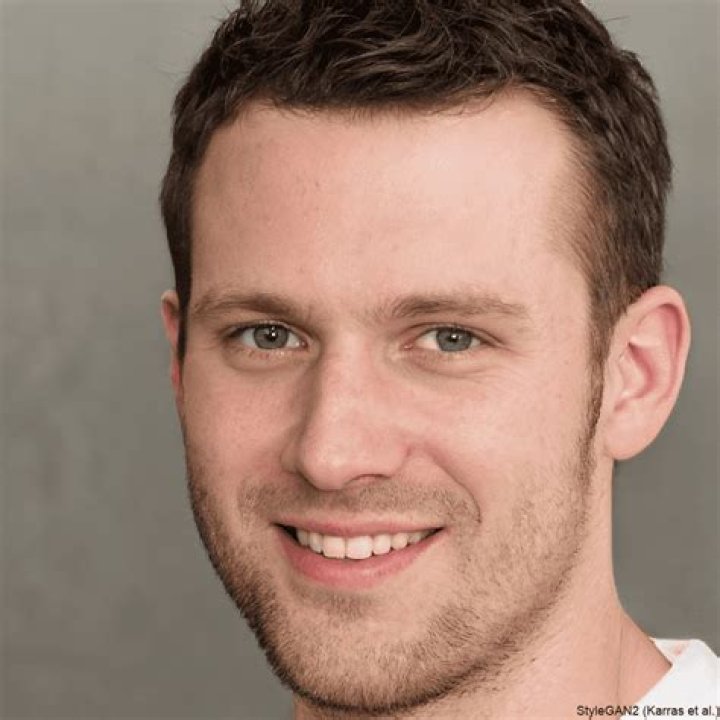 Shinshin net worth, income and estimated earnings of Youtuber channel
