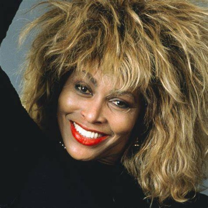 Singer Robin Rogers Passes At Age 55