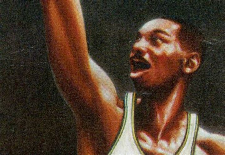 Why & When Did Wilt Chamberlain Retire?